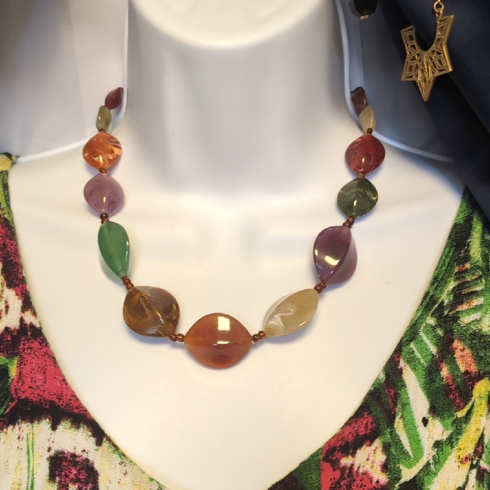 Unique Multicolor Beaded Necklace